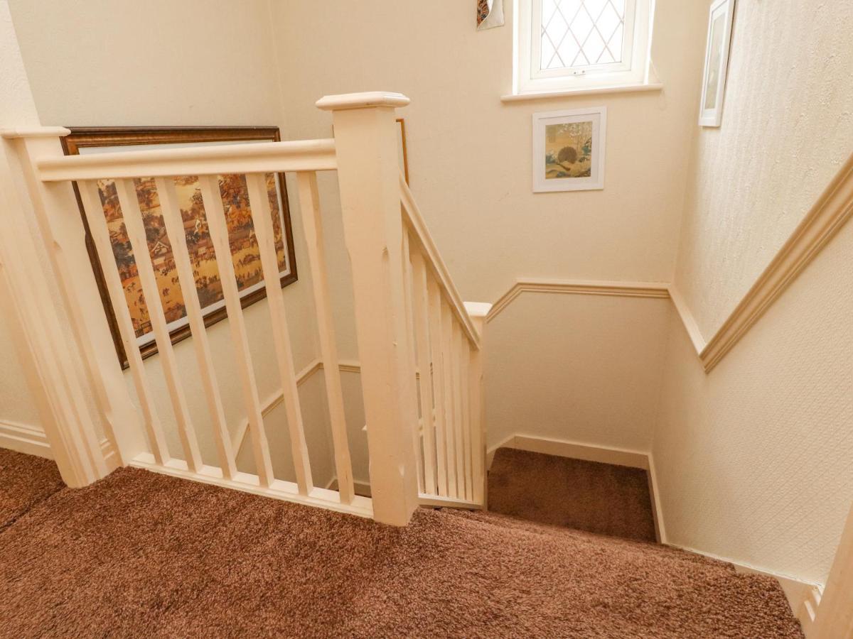 23 Wolsey Close Thornton  Exterior foto